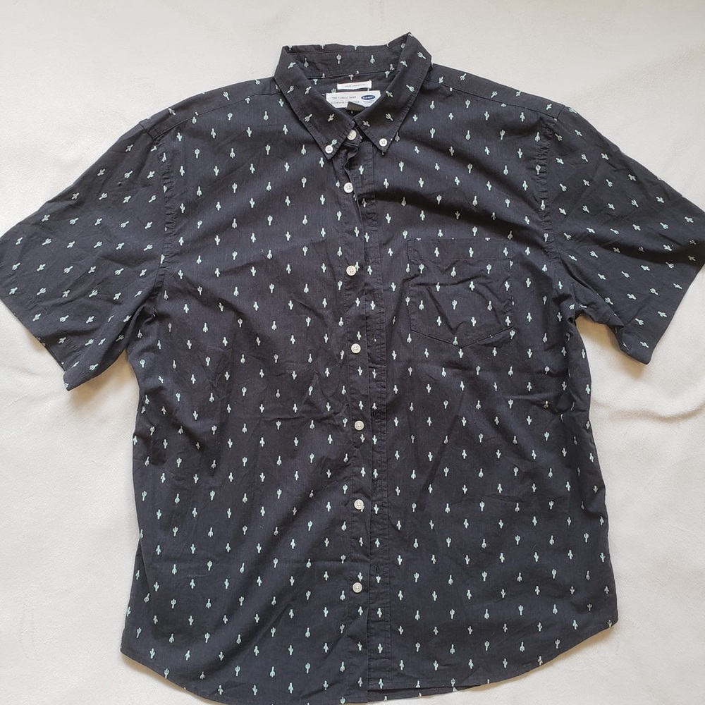 🍄 3 for $35 🍄 Old Navy Slim Fit Button Down